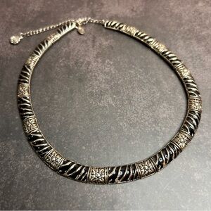 Cookie Lee Black and Silver Necklace